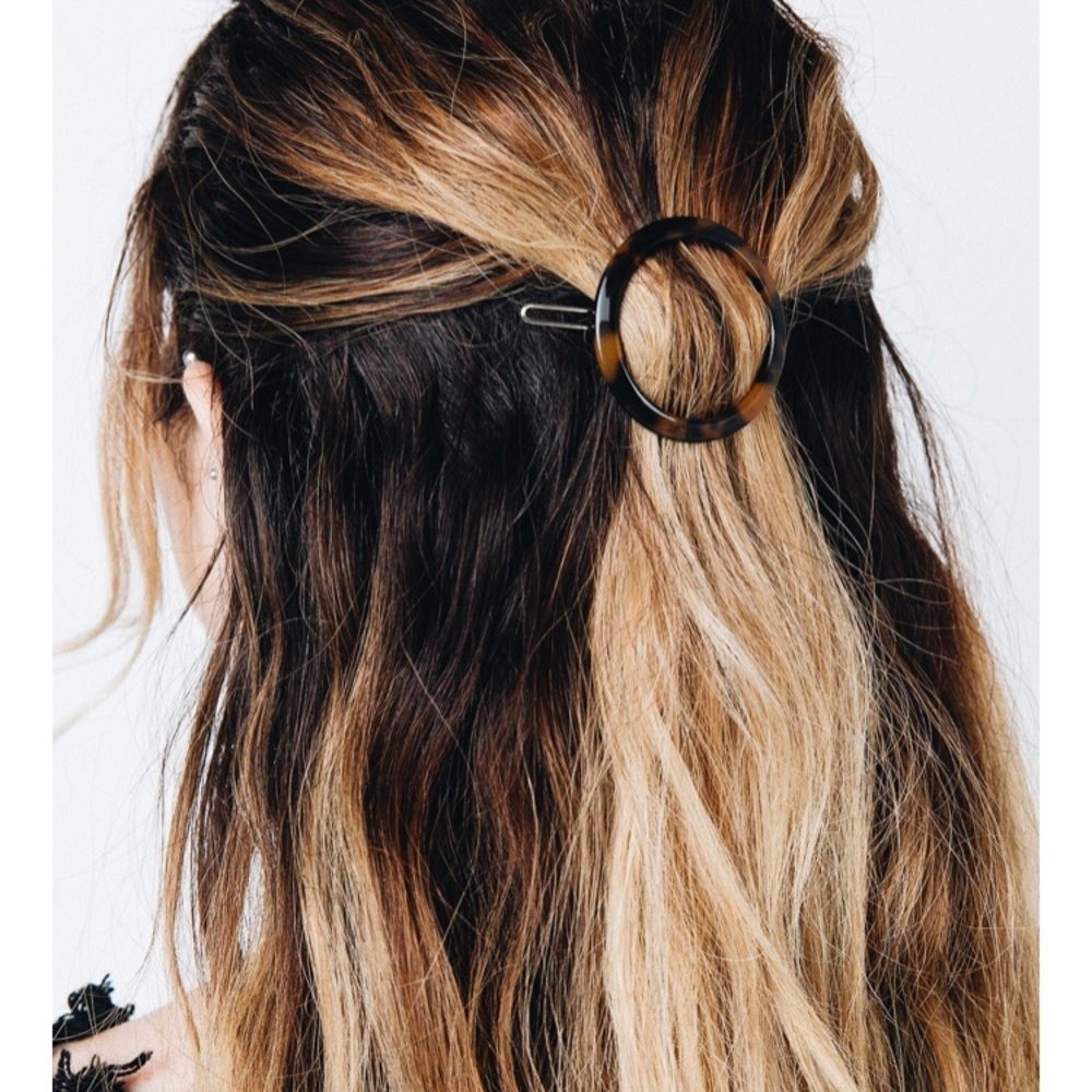 Princess polly clip